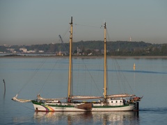  Greenpeace-Schiff BELUGA 2 morgens in Laboe - 2018