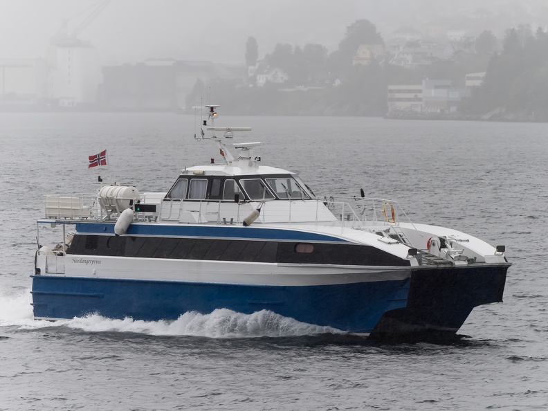 Auslaufen Bergen - HARDANGERPRINS im strömenden Regen