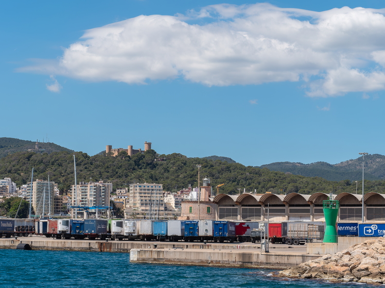 Hafen Palma - Blick zum Castillo del Bellver 