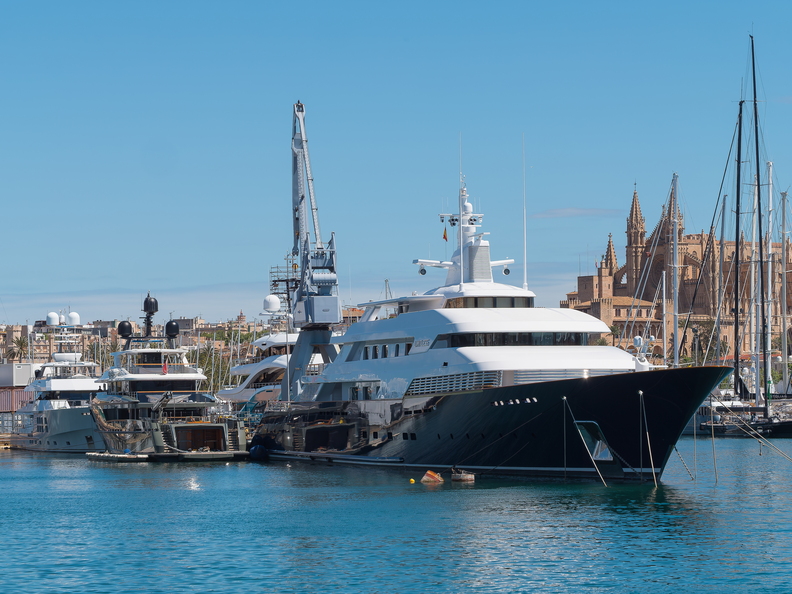 Yacht LIMITLESS - 96 m